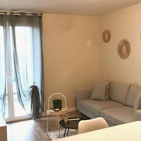 Serenidad - Appartement Cosy 50M2 Et Parking Châteauroux Exterior foto