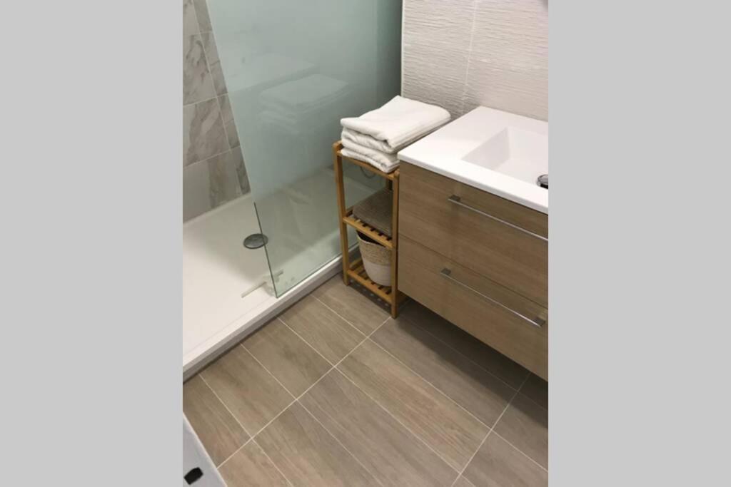 Serenidad - Appartement Cosy 50M2 Et Parking Châteauroux Exterior foto